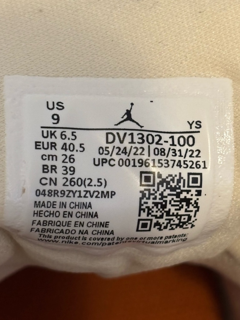 Jordan High-Top Sneakers in White & Orange - Picture 6 of 6